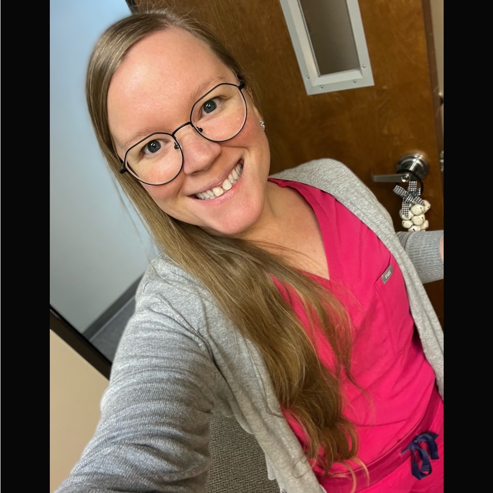 Meet your Posher, Jenna